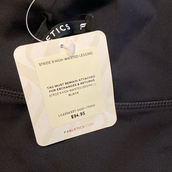 Brand new never worn beautiful Fabletics Stride-9 High-Waisted Leggings in black - Picture 7 of 7